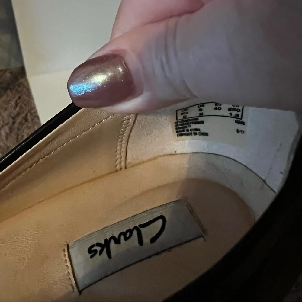 Clarks features comfort